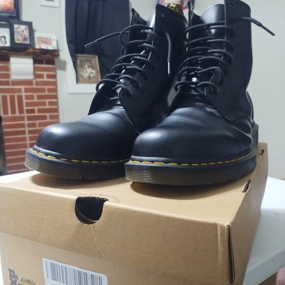 Men\'s Dr Martens Boots main image 7